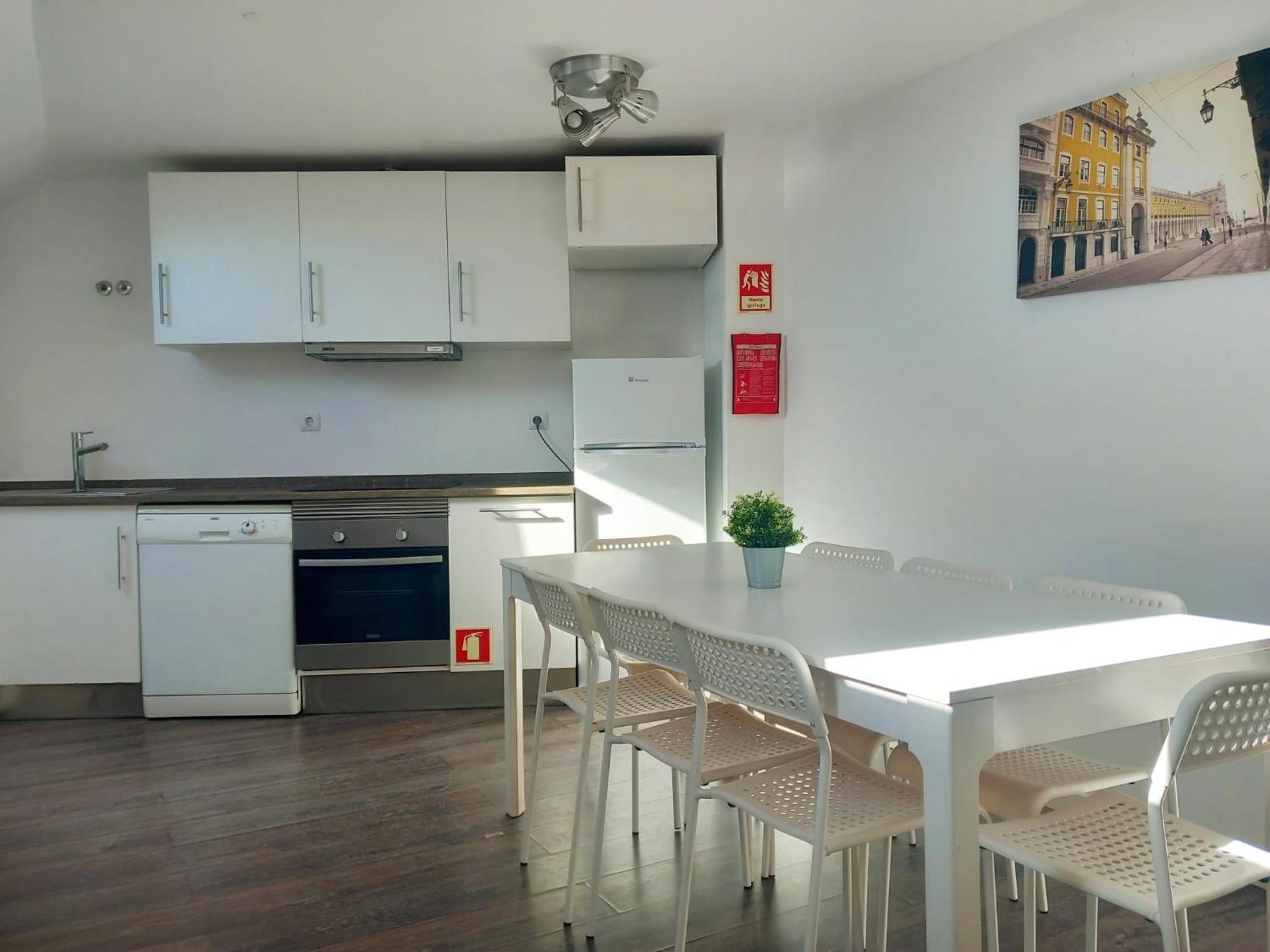 City Stays Cais Do Sodre Apartments (Adults Only) Лиссабон Экстерьер фото